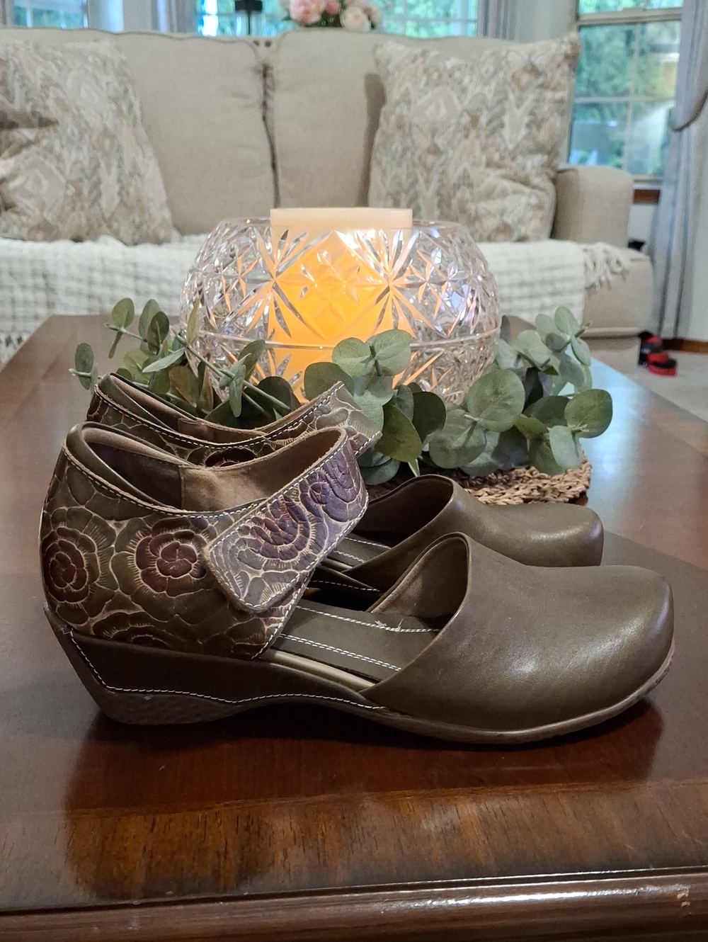 L'Artiste By Spring Step Gloss Pansy Mary Jane Floral Strap Wedge Shoes - Olive